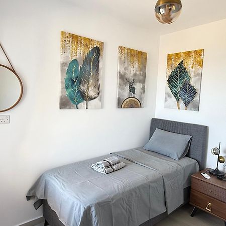 Relaxing Penthouse Suites By The Sea Vokolidha 외부 사진