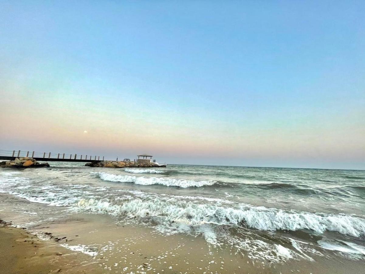 Relaxing Penthouse Suites By The Sea Vokolidha 외부 사진