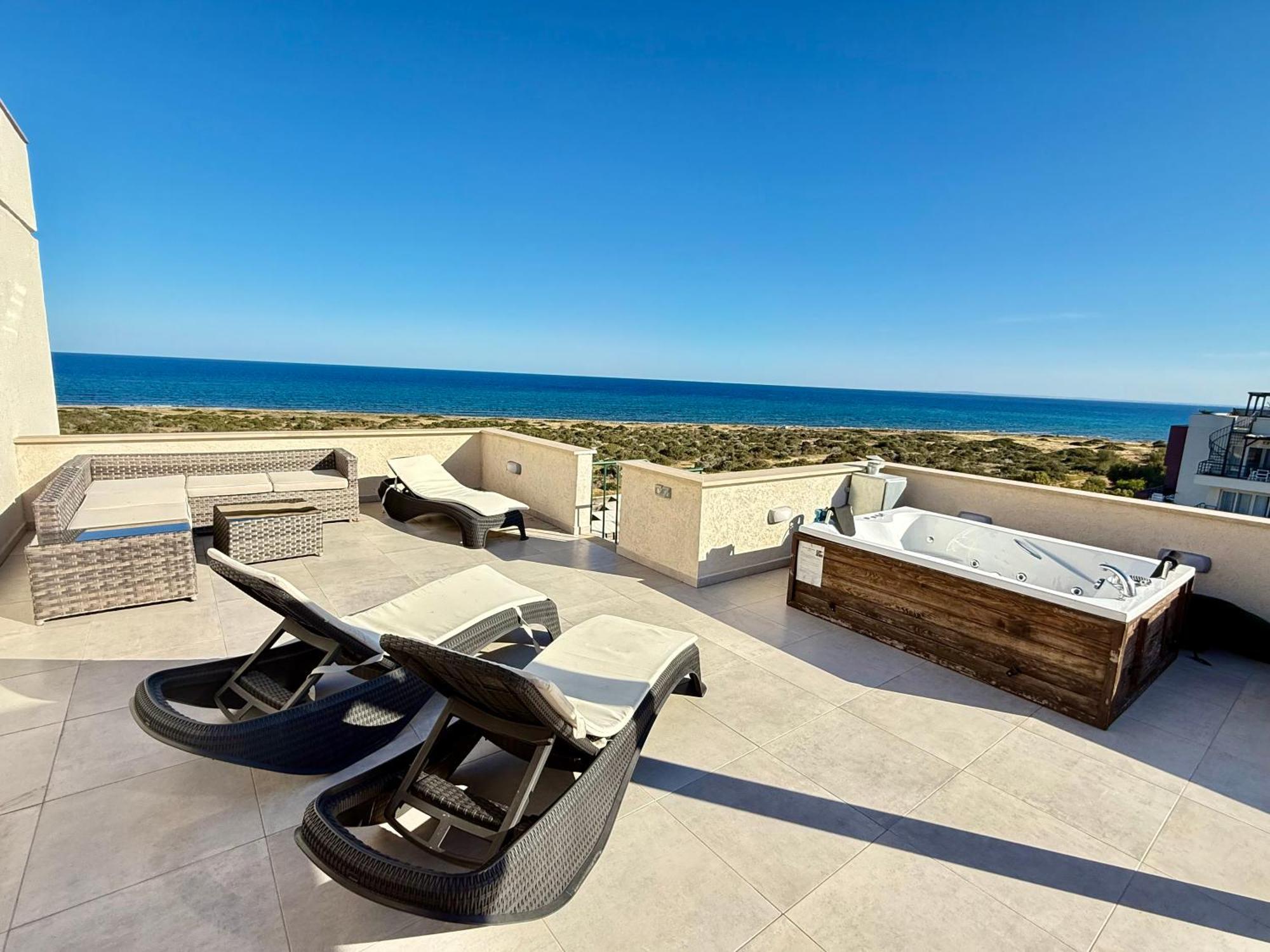 Relaxing Penthouse Suites By The Sea Vokolidha 외부 사진