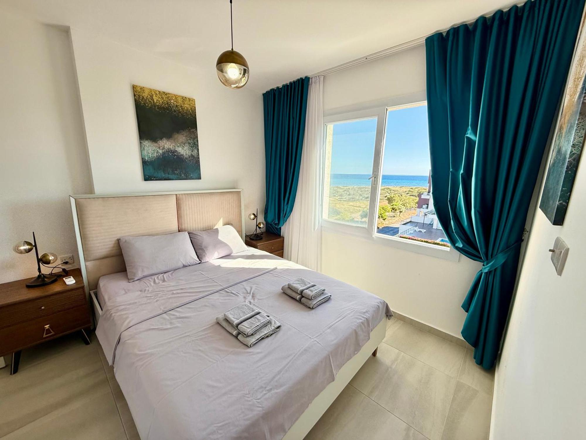 Relaxing Penthouse Suites By The Sea Vokolidha 객실 사진